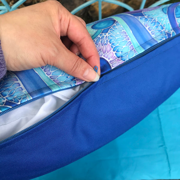 Blue Circles Showerproof Cushion - Showerproof Garden Cushions - Blue green turquoise Cushion