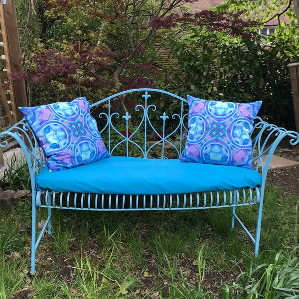 Blue Circles Showerproof Cushion - Showerproof Garden Cushions - Blue green turquoise Cushion