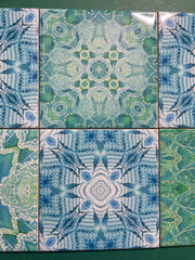 Mixed set of 14 green turtle and spiral shells tiles