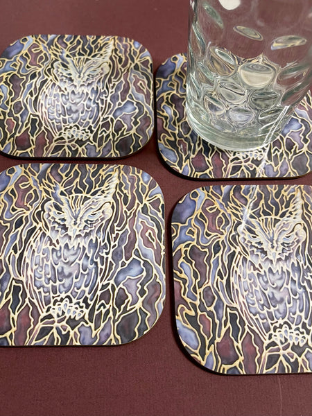 Hidden Owl coaster set. camouflaged owl against tree bark. warm chocolate shades with grey lilac highlights and gold detailing. nature & wildlife lovers gift. gift for him. woodland gift.