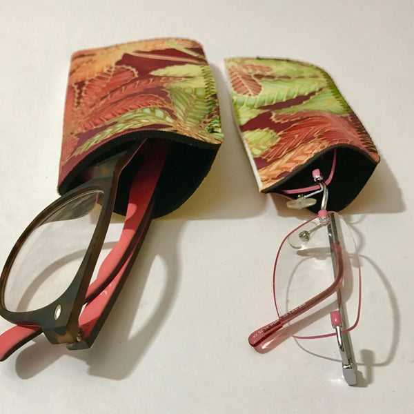 Chestnut Leaves glasses case - slip-on padded glasses cover - reading or large glasses cover
