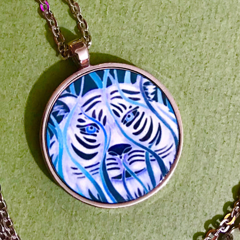 white tiger pendant necklace