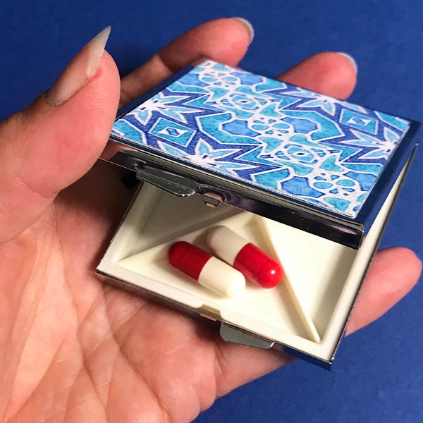 Blue Ice Stars Large Pill Box - Stud Earing Jewellery Box