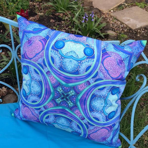 Blue Circles Showerproof Cushion - Showerproof Garden Cushions - Blue green turquoise Cushion