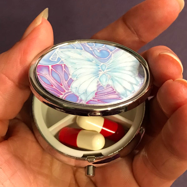 Pale Blue Lilac Butterfly Pill Box - Pretty Round Box - Stud Earing Jewellery Box - Mint Butterflies